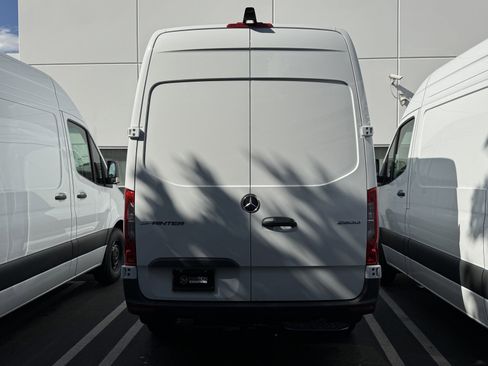 New 2025 Mercedes-Benz Sprinter 2500 image 5