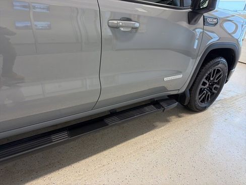 Used 2024 GMC Sierra 1500 Elevation w/ Preferred Package image 10