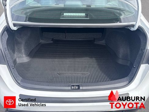 Used 2026 Toyota Corolla SE w/ SE Package FWD image 20