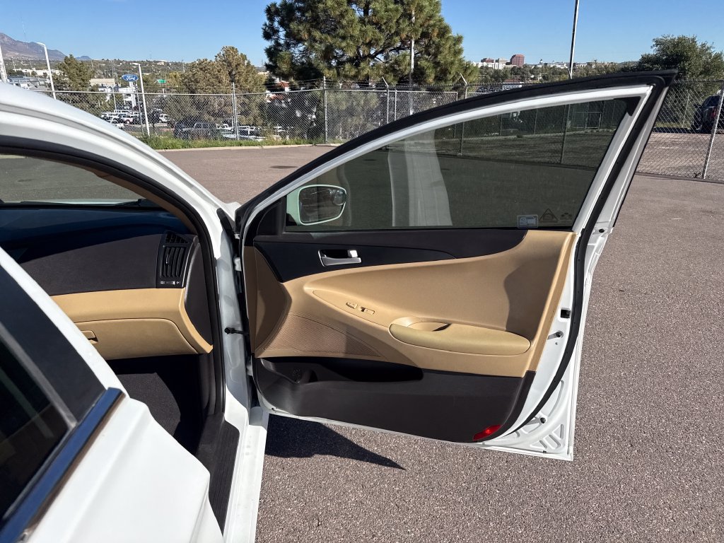 Used 2014 Hyundai Sonata GLS FWD image 27