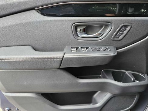 Used 2026 Honda Pilot TrailSport image 23