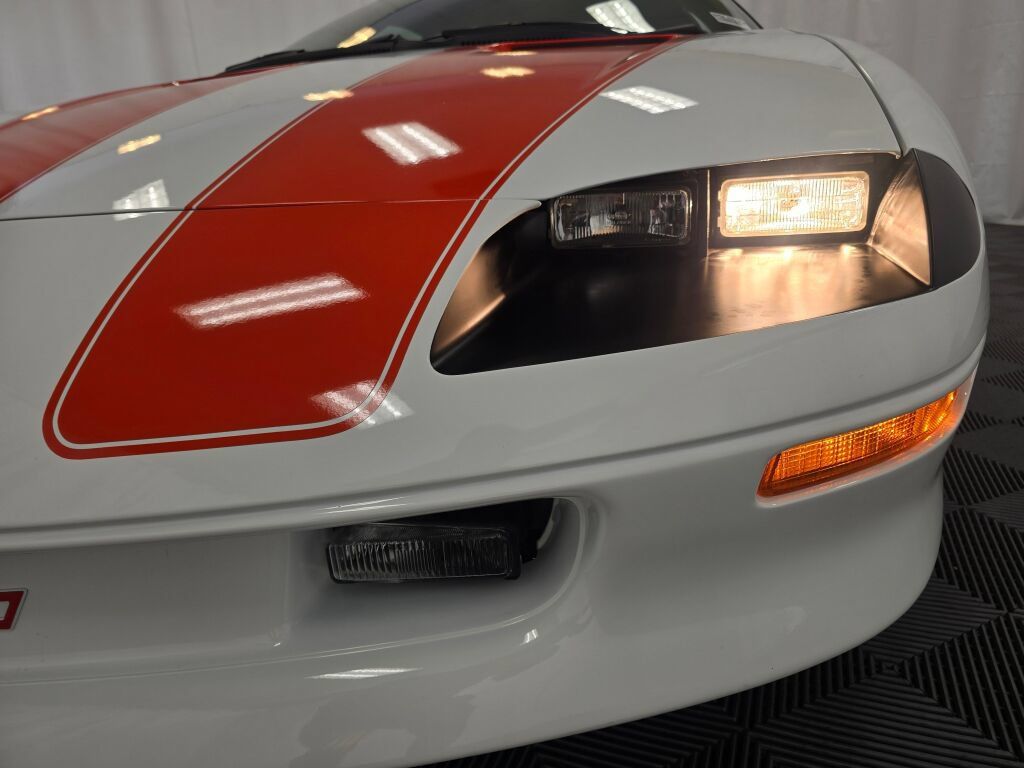 Used 1997 Chevrolet Camaro SS w/ Preferred Equipment Group 2 RWD image 27