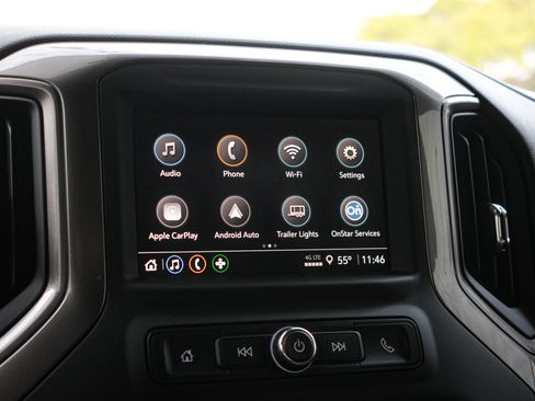 Used 2025 Chevrolet Silverado 2500 Custom w/ Custom Value Package image 23