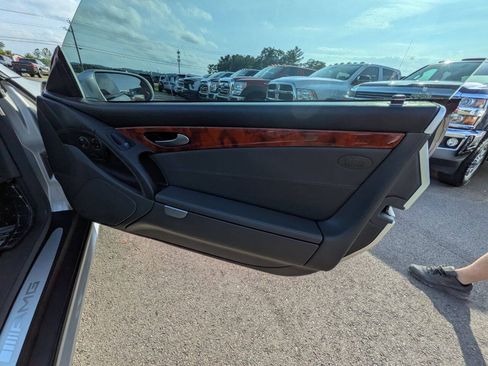 Used 2005 Mercedes-Benz SL 55 AMG image 26