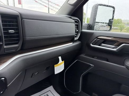 New 2026 Chevrolet Silverado 2500 LT w/ Trail Boss Package AWD/4WD image 25