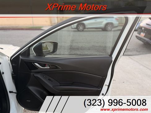 Used 2014 MAZDA MAZDA3 i Grand Touring FWD image 25
