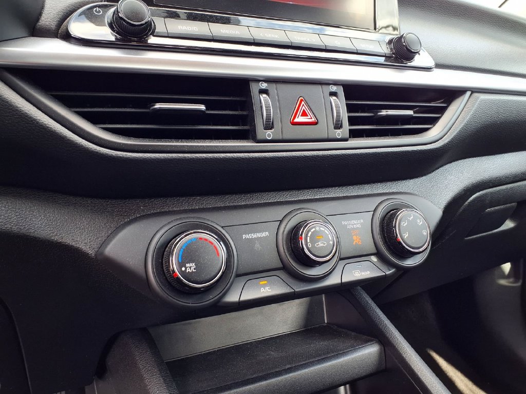 Certified 2022 Kia Forte Sedan FWD image 20