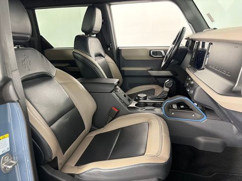 Certified 2023 Ford Bronco Wildtrak AWD/4WD image 33