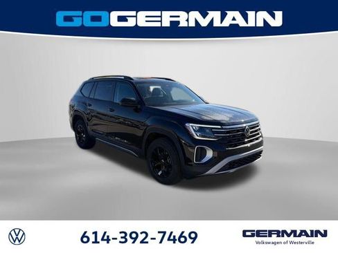 New 2026 Volkswagen Atlas Peak Edition image 5