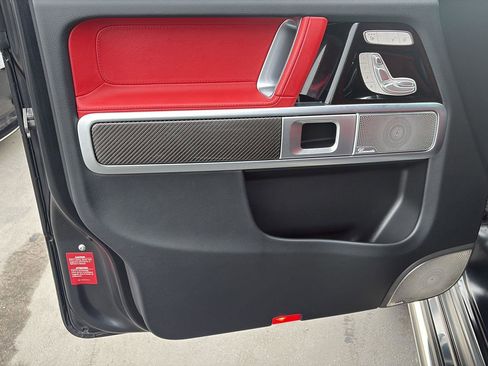 Used 2022 Mercedes-Benz G 550 image 32