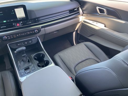 New 2026 Kia Carnival image 14