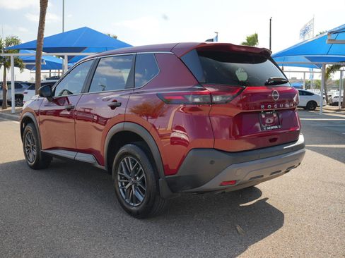 Used 2023 Nissan Rogue S image 7