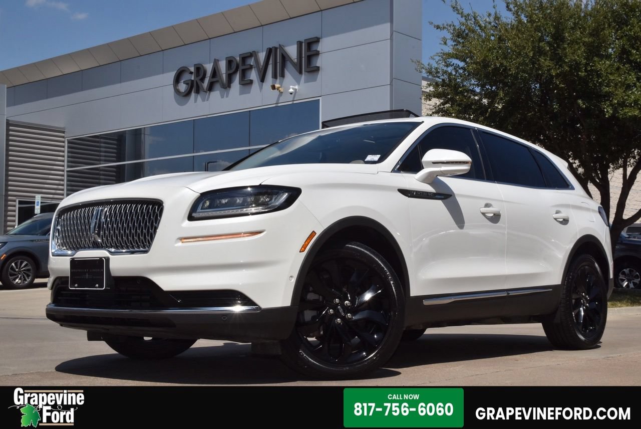 Used 2023 Lincoln Nautilus Reserve w/ Equipment Group 201A FWD image 1