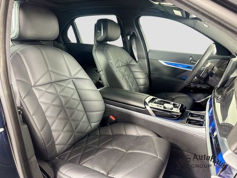 Used 2023 BMW 740i RWD image 35
