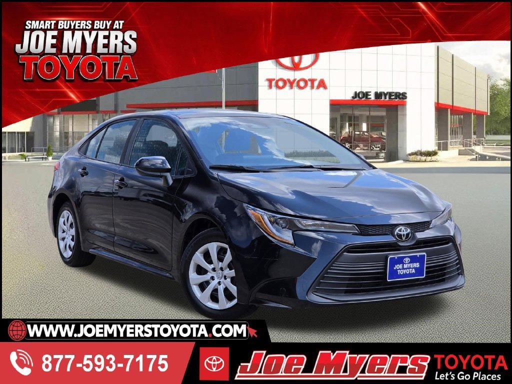 Used 2025 Toyota Corolla LE FWD image 1