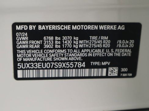 Certified 2025 BMW X5 M60i w/ Climate Comfort Package image 36