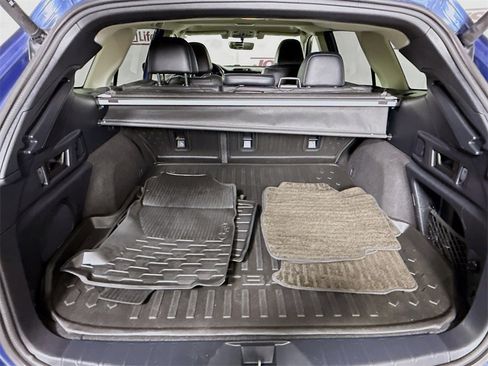 Used 2020 Subaru Outback Limited w/ Popular Package #2 image 31