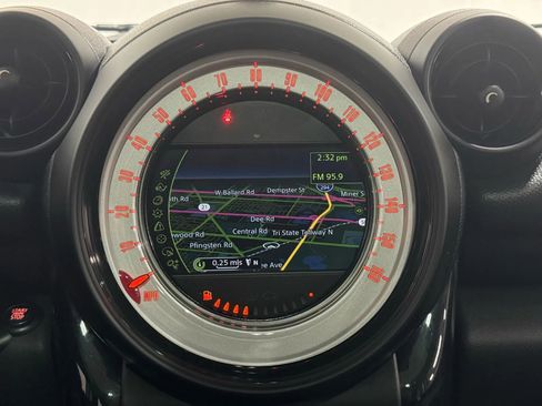 Used 2014 MINI Cooper Countryman S image 10