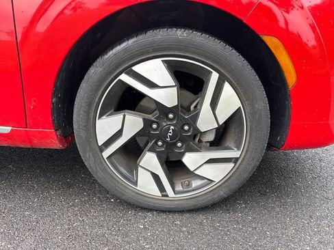 Used 2023 Kia Soul GT-Line FWD image 11