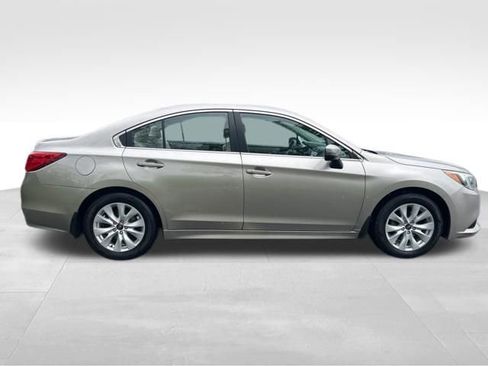 Used 2015 Subaru Legacy 2.5i Premium AWD/4WD image 6