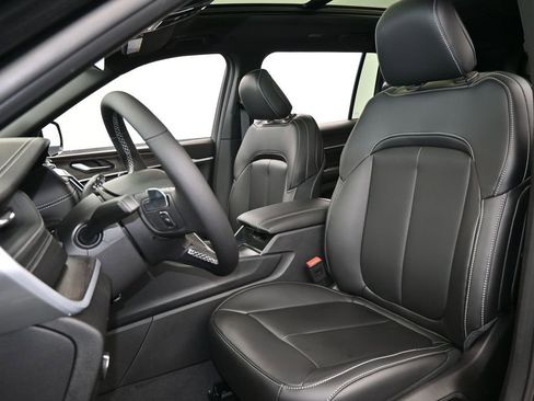 New 2025 Jeep Grand Cherokee L Limited image 10