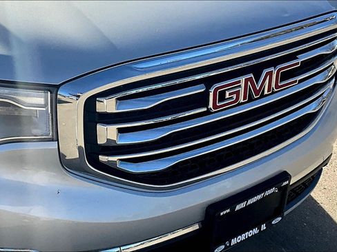 Used 2018 GMC Acadia SLT image 31