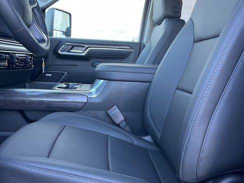 New 2026 Chevrolet Silverado 3500 LTZ AWD/4WD image 11