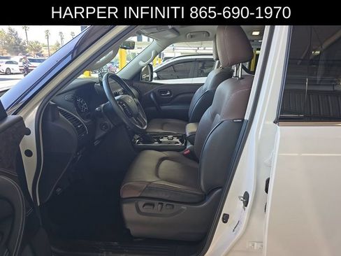 Used 2023 INFINITI QX80 Premium Select w/ Cargo Package AWD/4WD image 5