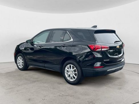 Used 2024 Chevrolet Equinox LT AWD/4WD image 3