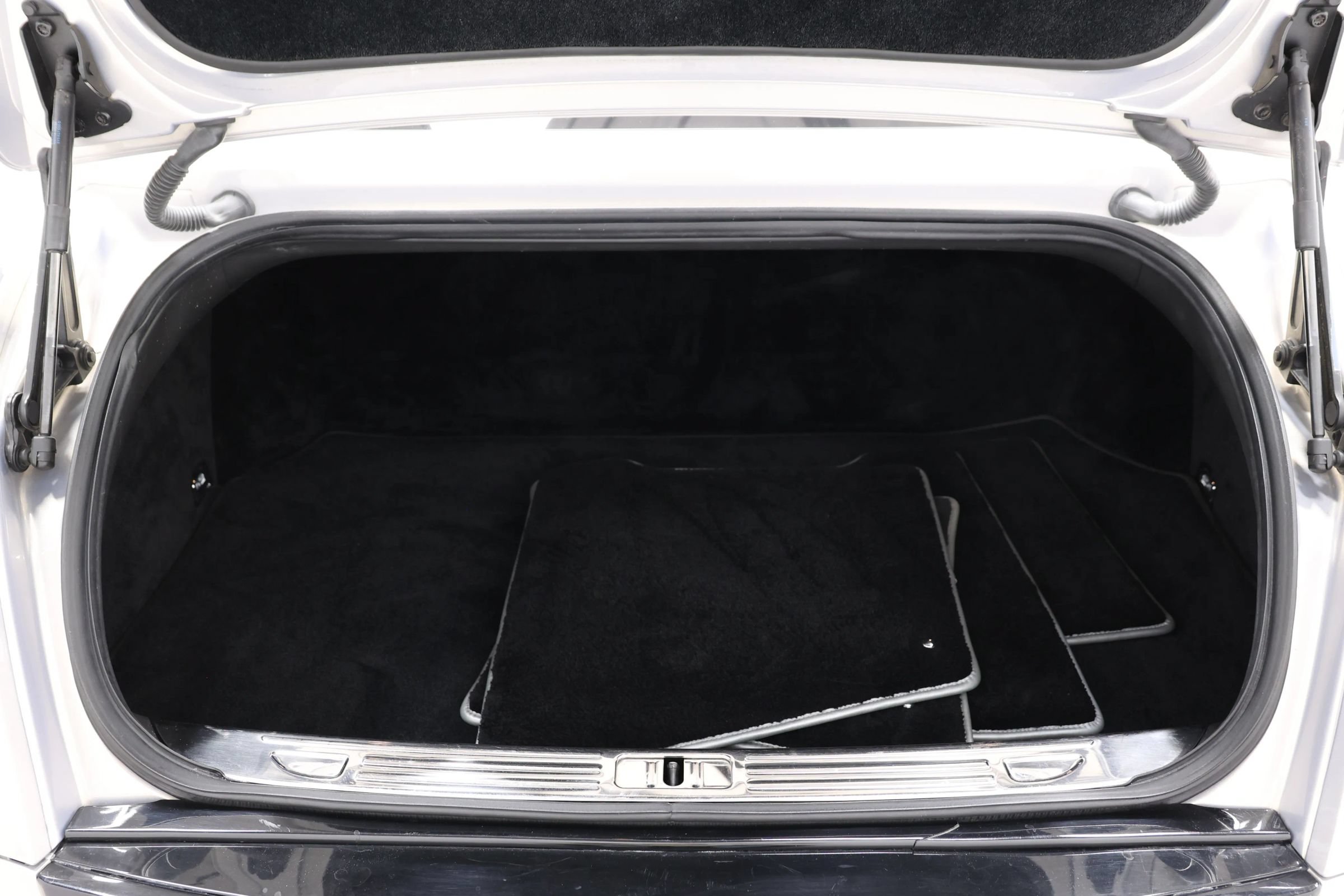 Used 2018 Bentley Mulsanne RWD image 78