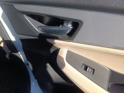 Used 2023 Acura MDX SH-AWD w/ Technology Package image 25