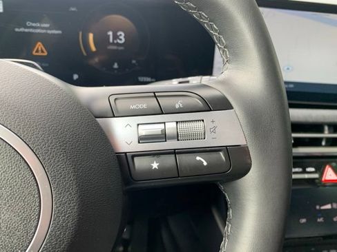 Certified 2025 Hyundai Tucson SEL AWD/4WD image 23
