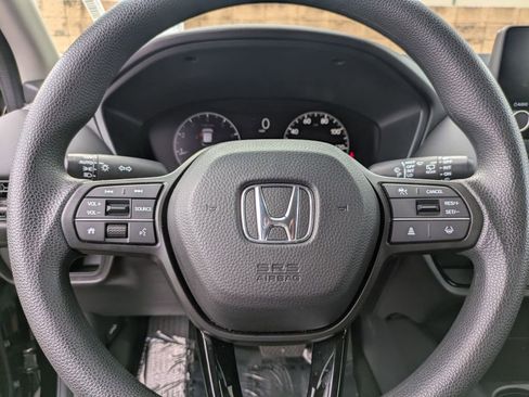 Used 2025 Honda HR-V LX image 21