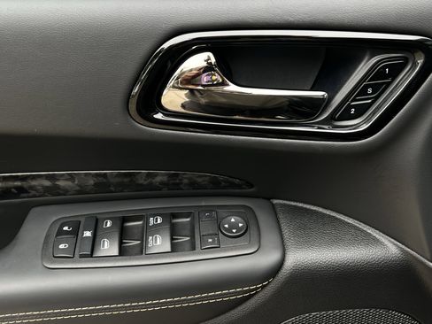 Used 2025 Dodge Durango R/T image 24