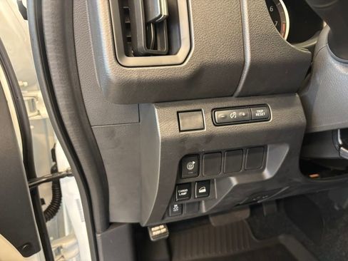 New 2026 Nissan Frontier S image 15