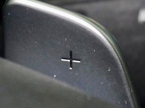 Used 2018 BMW 540i image 36