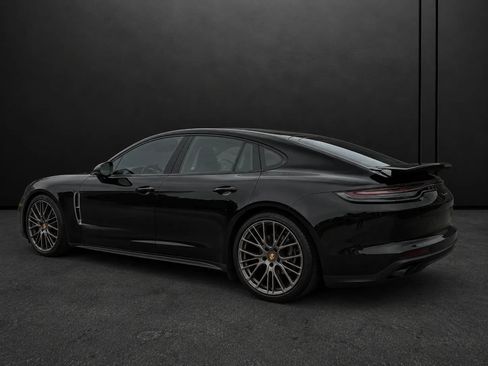Used 2023 Porsche Panamera image 5