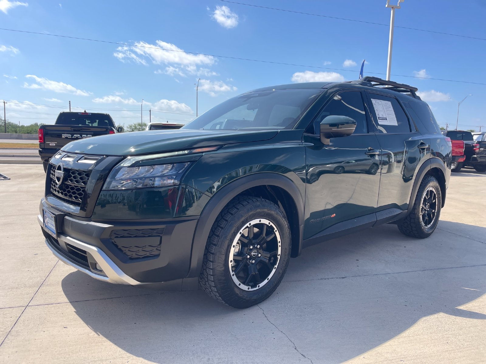 Used 2024 Nissan Pathfinder Rock Creek AWD/4WD image 1