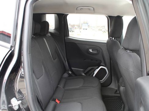 Used 2019 Jeep Renegade Sport w/ Sport Appearance Group image 58