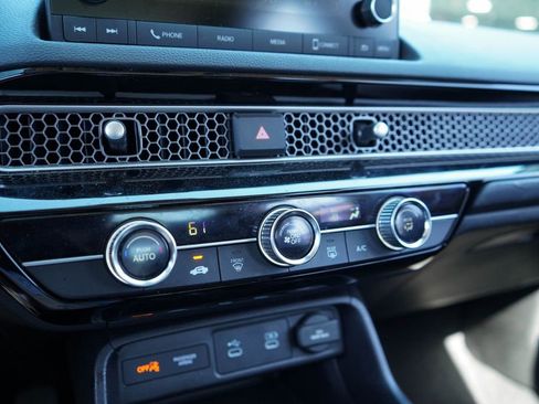 Used 2025 Honda Civic LX image 21