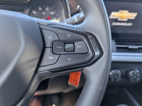 New 2026 Chevrolet Trax LS image 21