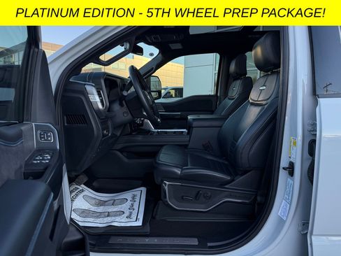 Used 2025 Ford F250 Platinum image 47