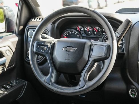 Used 2024 Chevrolet Silverado 1500 Custom Trail Boss w/ LPO, Dark Essentials Package AWD/4WD image 15