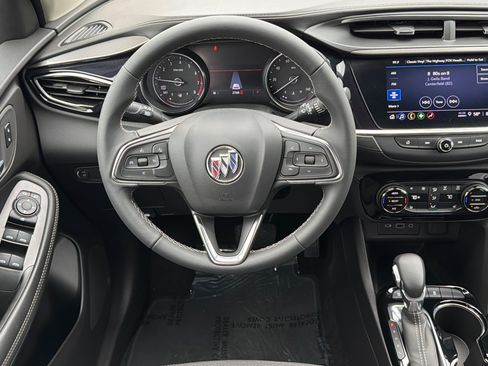 Used 2022 Buick Encore GX Select FWD image 11