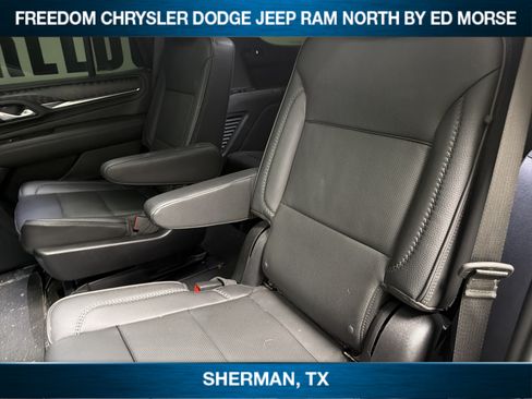 Used 2024 GMC Yukon Denali RWD image 7