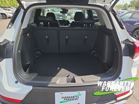 New 2026 Chevrolet TrailBlazer LT w/ Convenience Package AWD/4WD image 17