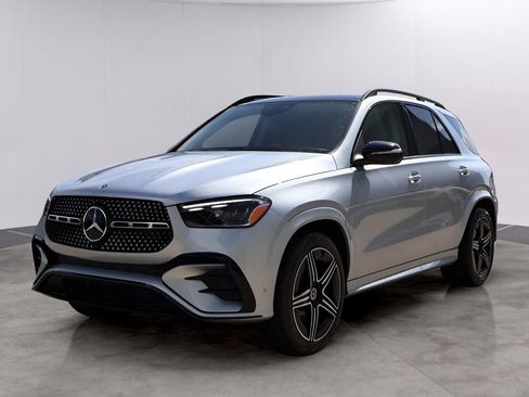 Certified 2025 Mercedes-Benz GLE 350 4MATIC image 3