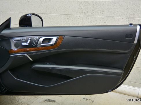 Used 2013 Mercedes-Benz SL 550 image 13