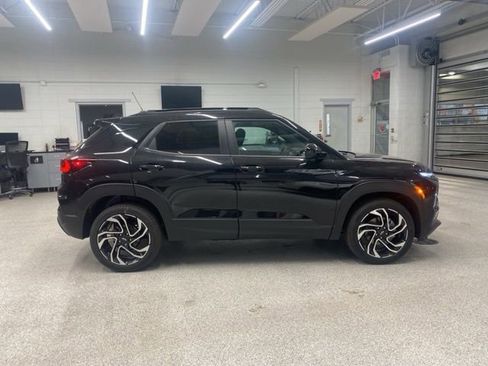 New 2026 Chevrolet TrailBlazer RS w/ Driver Confidence Package image 2