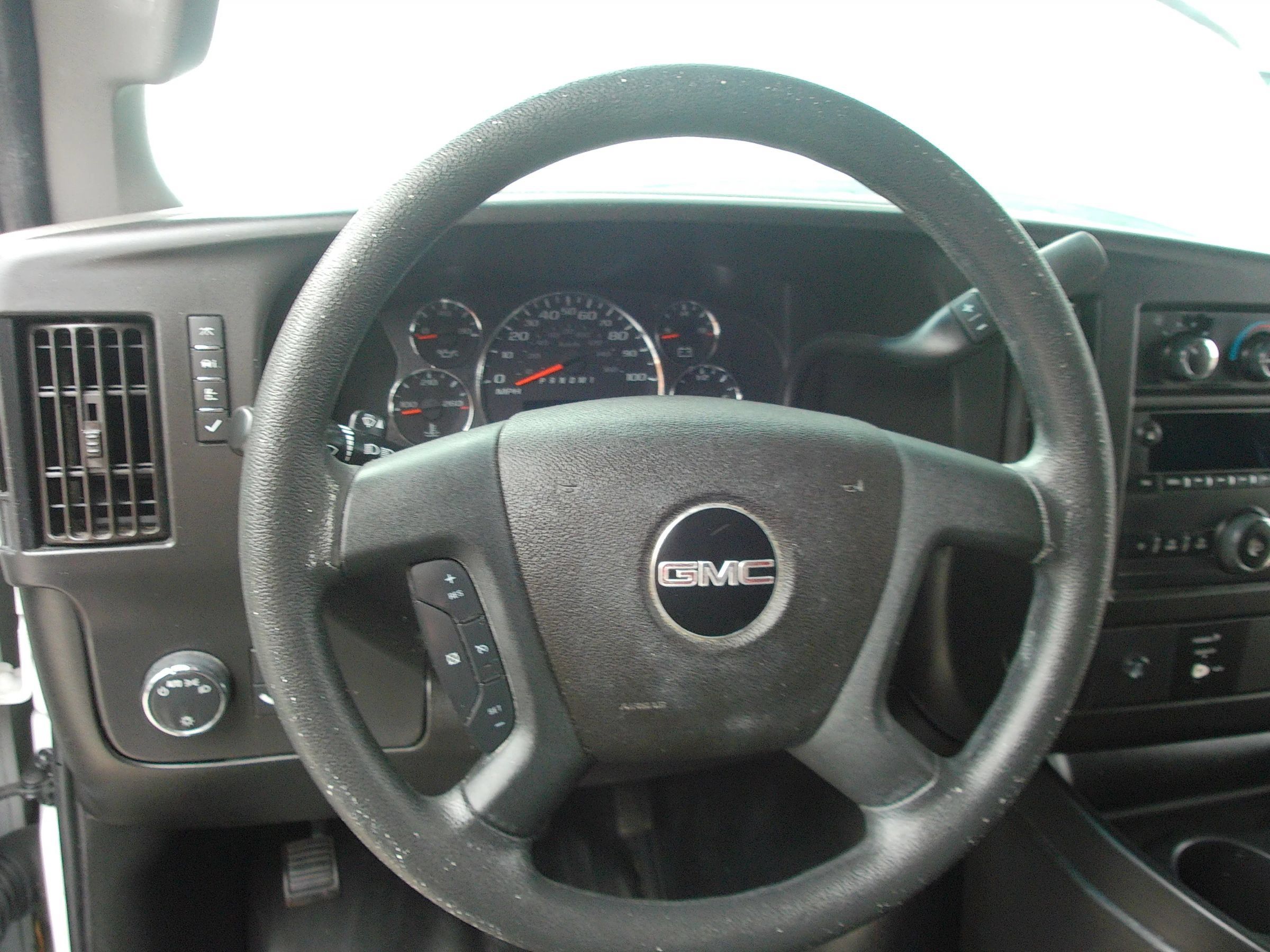 Used 2020 GMC Savana 2500 w/ Driver Convenience Package RWD image 16